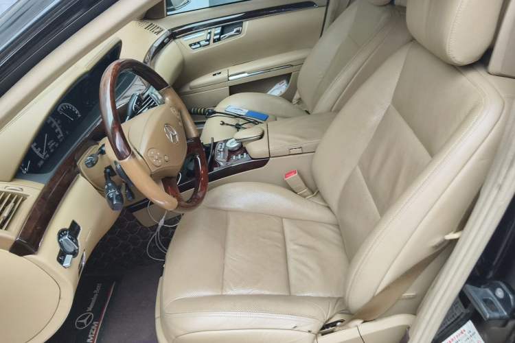 Used Mercedes-Benz S-Class 2011 S 350 L CGI Left Front Seat