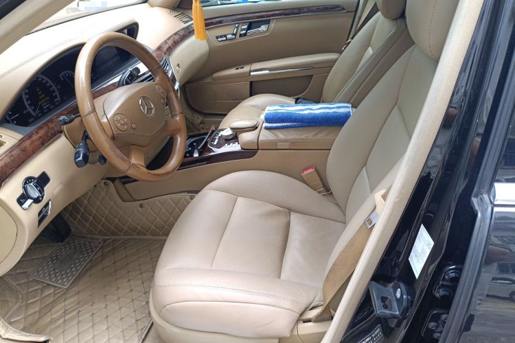 Used Mercedes-Benz S-Class 2011 S 350 L CGI Left Front Seat