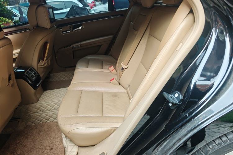 Used Mercedes-Benz S-Class 2011 S 350 L CGI 4MATIC Left Rear Seat