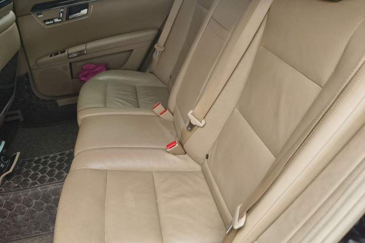 Used Mercedes-Benz S-Class 2011 S 350 L CGI Left Rear Seat