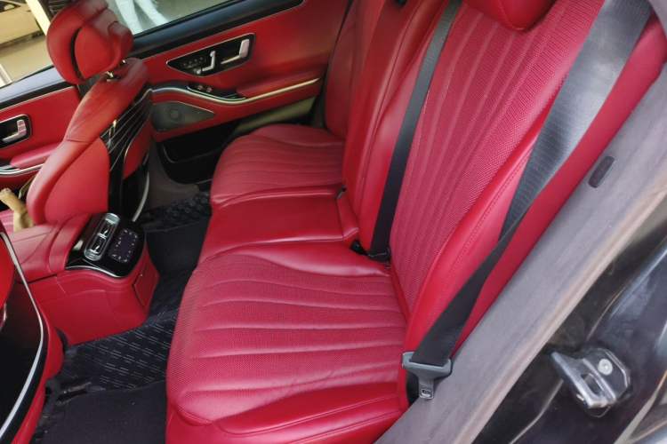 Used Mercedes-Benz S-Class 2011 S 350 L CGI Left Rear Seat