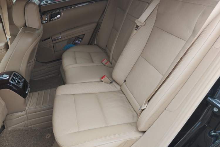 Used Mercedes-Benz S-Class 2011 S 350 L CGI 4MATIC Left Rear Seat