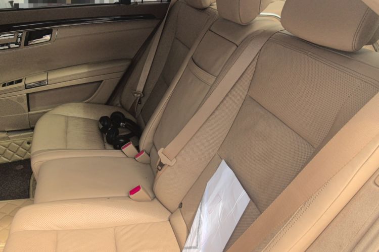 Used Mercedes-Benz S-Class 2011 S 500 L CGI 4MATIC Left Rear Seat