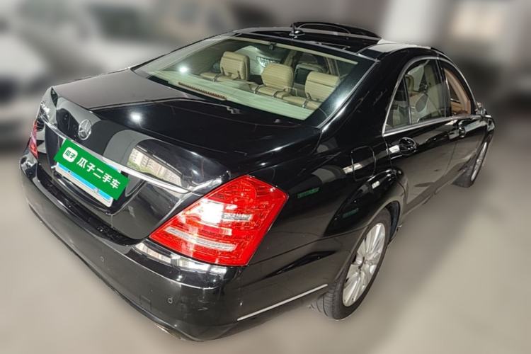 Used Mercedes-Benz S-Class 2011 S 350 L CGI Rear Right 45 Deg