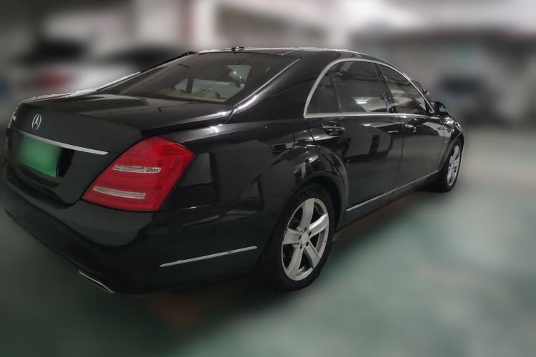Used Mercedes-Benz S-Class 2011 S 350 L CGI Rear Right 45 Deg