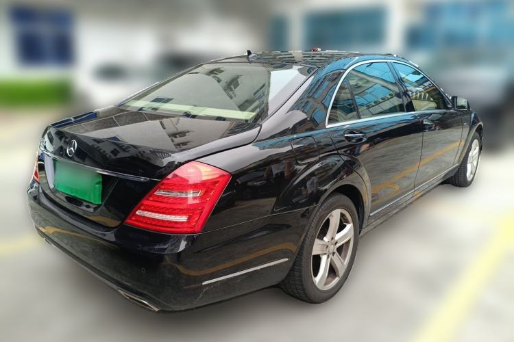 Used Mercedes-Benz S-Class 2011 S 350 L CGI Rear Right 45 Deg