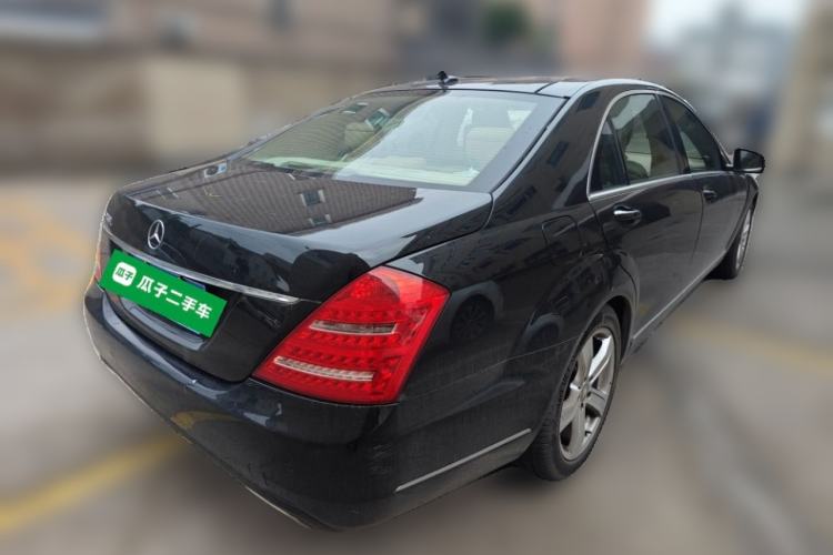 Used Mercedes-Benz S-Class 2011 S 350 L CGI Rear Right 45 Deg