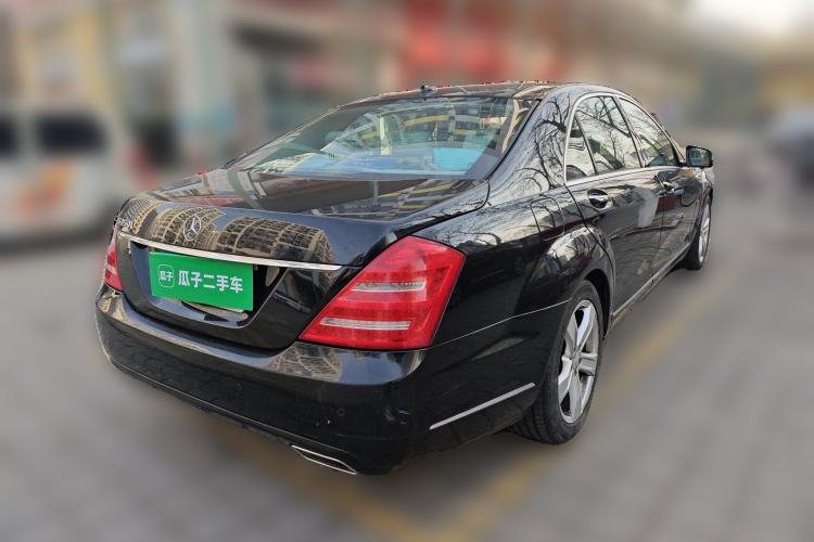 Used Mercedes-Benz S-Class 2011 S 350 L CGI Rear Right 45 Deg