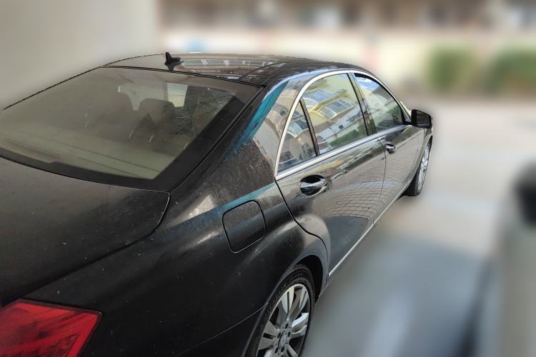 Used Mercedes-Benz S-Class 2011 S 500 L CGI 4MATIC Rear Right 45 Deg