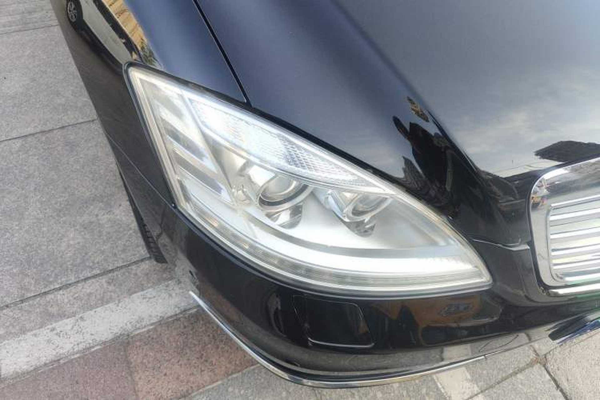 Used Mercedes-Benz S-Class 2011 S 350 L CGI Right Front Headlight