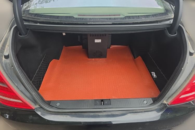 Used Mercedes-Benz S-Class 2011 S 500 L CGI 4MATIC Trunk