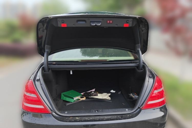 Used Mercedes-Benz S-Class 2011 S 350 L CGI 4MATIC Trunk