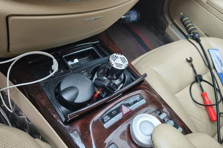 Used Mercedes-Benz S-Class 2011 S 350 L CGI Vehicle Key