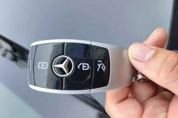 Used Mercedes-Benz S-Class 2011 S 350 L CGI Vehicle Key