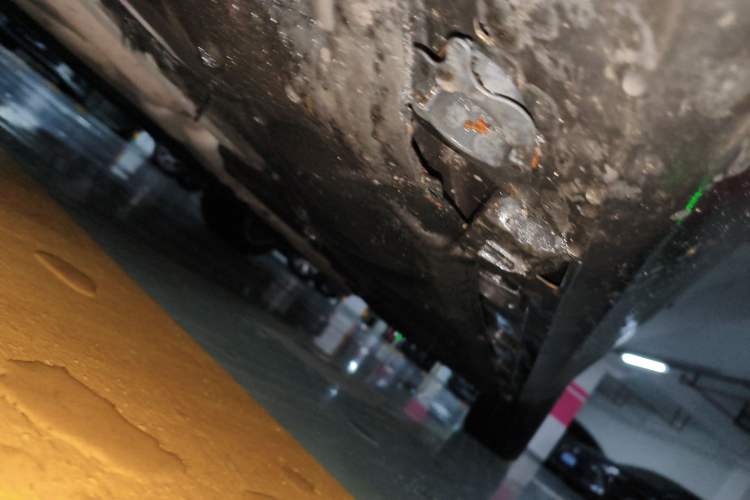 Used Mercedes-Benz S-Class 2011 S 350 L CGI Chassis Front Left