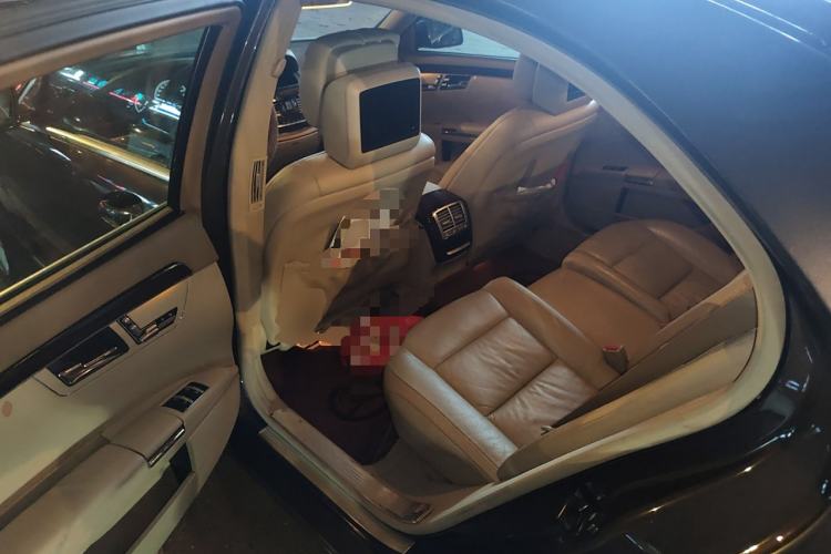 Used Mercedes-Benz S-Class 2011 S 350 L CGI Left Rear Seat
