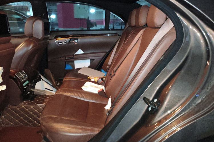 Used Mercedes-Benz S-Class 2011 S 350 L CGI Left Rear Seat