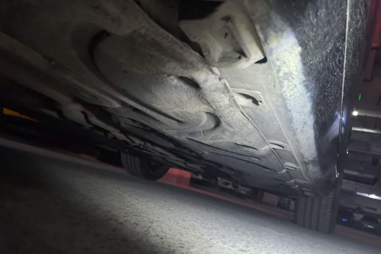 Used Mercedes-Benz S-Class 2011 S 350 L CGI 4MATIC Chassis Front Left
