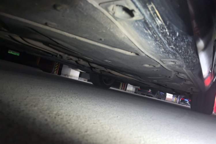 Used Mercedes-Benz S-Class 2011 S 350 L CGI 4MATIC Chassis Rear Right