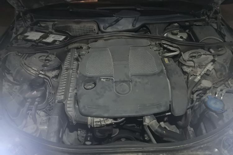 Used Mercedes-Benz S-Class 2011 S 350 L CGI 4MATIC Engine Bay