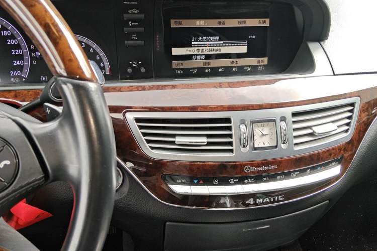 Used Mercedes-Benz S-Class 2012 S 350 L 4MATIC Grand Edition Audio And AC Panel