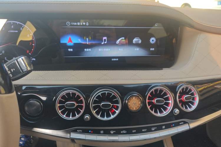 Used Mercedes-Benz S-Class 2012 S 300 L Business Standard Model Audio And AC Panel