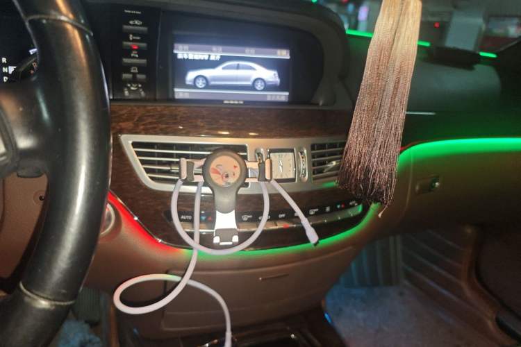 Used Mercedes-Benz S-Class 2012 S 300 L Business-Class Grand Edition Audio And AC Panel