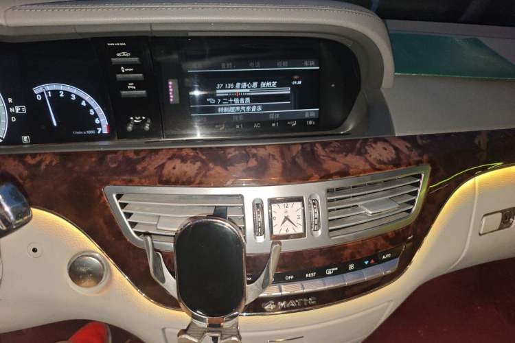 Used Mercedes-Benz S-Class 2012 S 350 L 4MATIC Grand Edition Audio And AC Panel