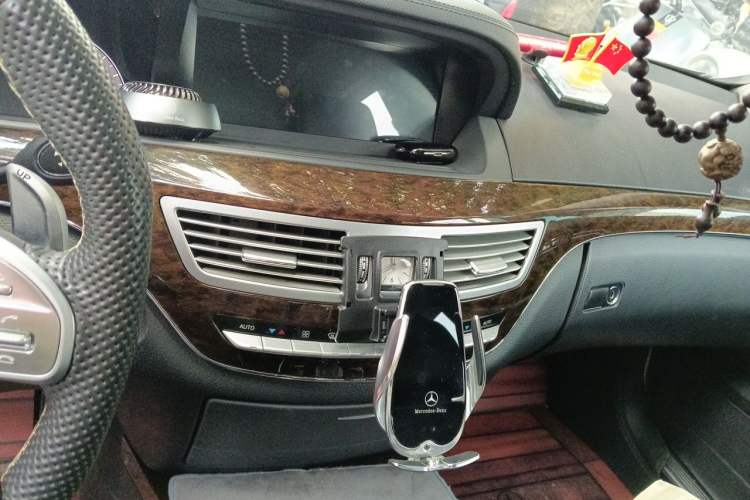 Used Mercedes-Benz S-Class 2012 S 300 L Business-Class Grand Edition Audio And AC Panel