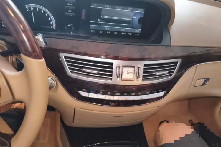 Used Mercedes-Benz S-Class 2012 S 350 L Grand Edition Audio And AC Panel