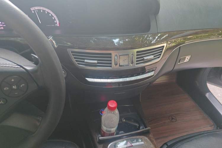 Used Mercedes-Benz S-Class 2012 S 300 L Business-Class Grand Edition Audio And AC Panel