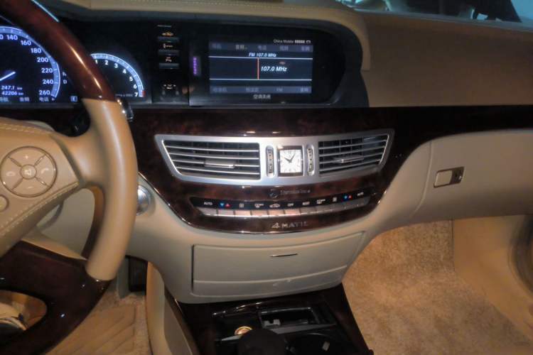 Used Mercedes-Benz S-Class 2012 S 350 L 4MATIC Grand Edition Audio And AC Panel