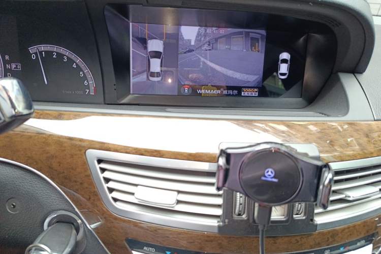 Used Mercedes-Benz S-Class 2012 S 300 L Business Standard Model Audio And AC Panel