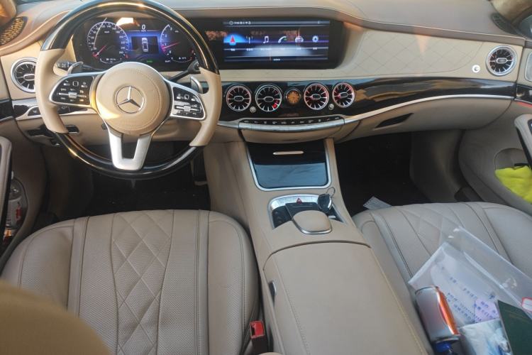 Used Mercedes-Benz S-Class 2012 S 300 L Business Standard Model Center Console