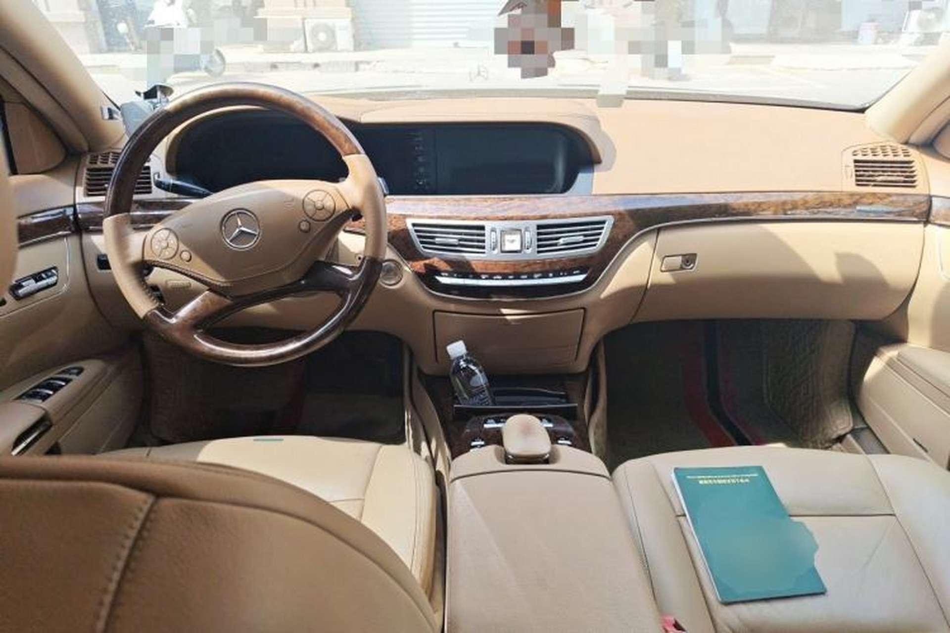 Used Mercedes-Benz S-Class 2012 S 300 L Luxury Grand Edition Center Console