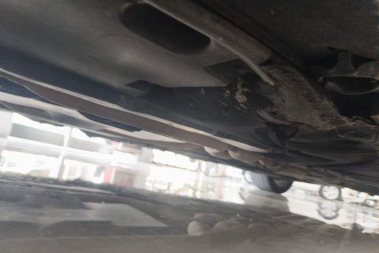 Used Mercedes-Benz S-Class  Chassis Front Left