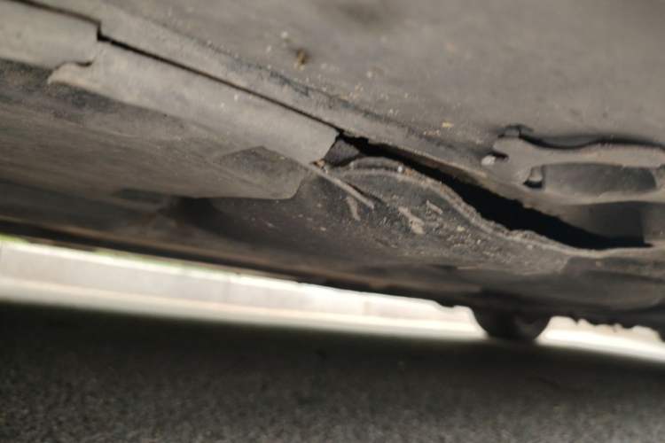 Used Mercedes-Benz S-Class 2012 S 350 L 4MATIC Grand Edition Chassis Front Left