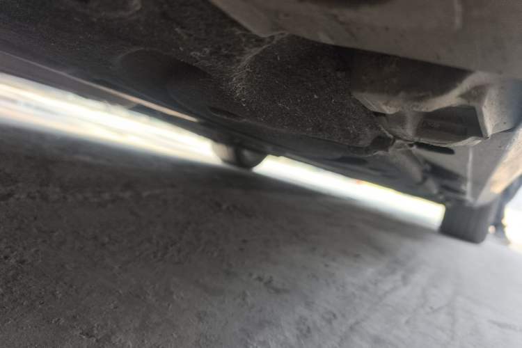 Used Mercedes-Benz S-Class 2012 S 300 L Luxury Grand Edition Chassis Front Left