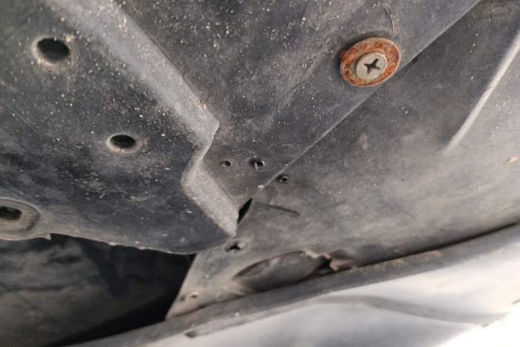Used Mercedes-Benz S-Class 2012 S 300 L Business-Class Grand Edition Chassis Front Left