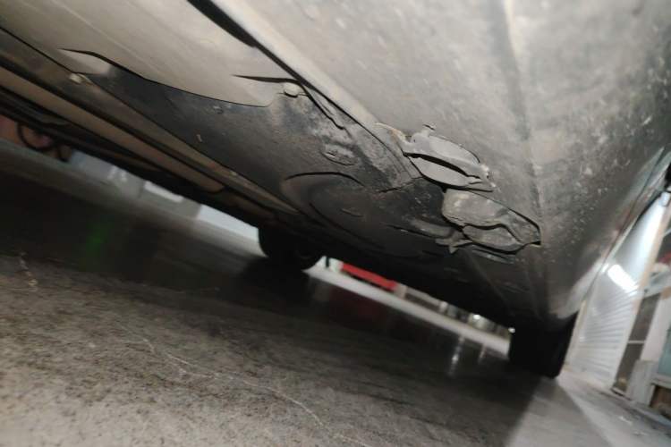 Used Mercedes-Benz S-Class 2012 S 350 L Grand Edition Chassis Front Left
