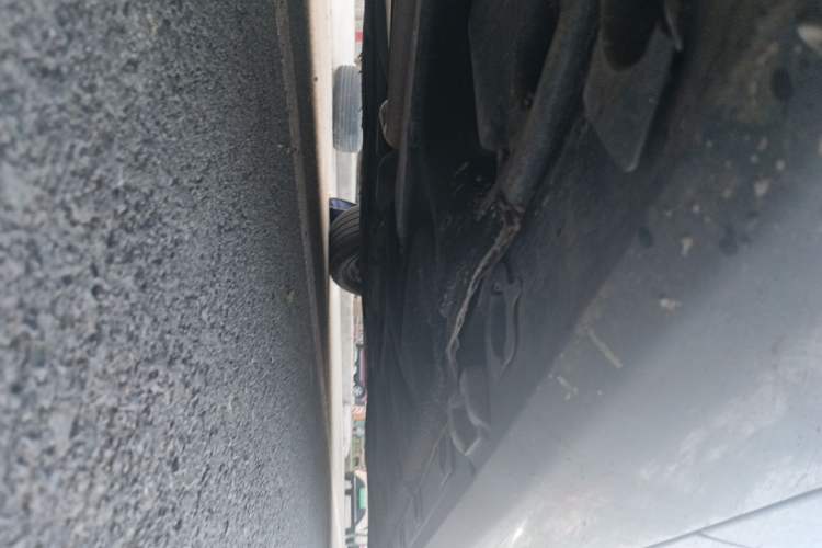 Used Mercedes-Benz S-Class 2012 S 300 L Business-Class Grand Edition Chassis Front Left