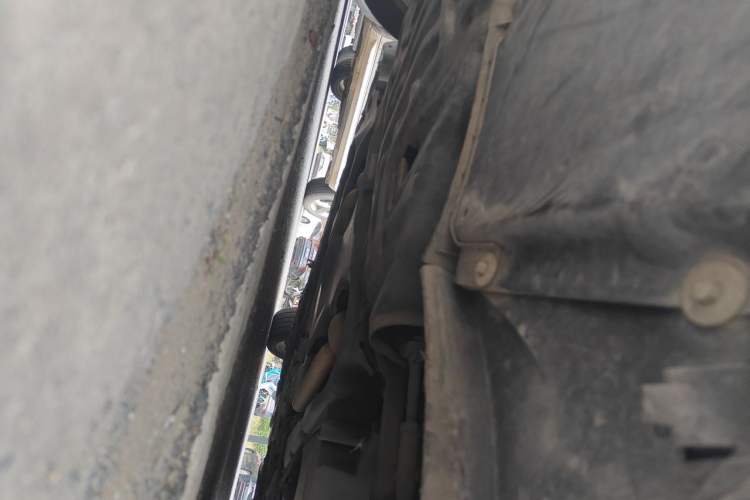 Used Mercedes-Benz S-Class 2012 S 300 L Business-Class Grand Edition Chassis Front Left