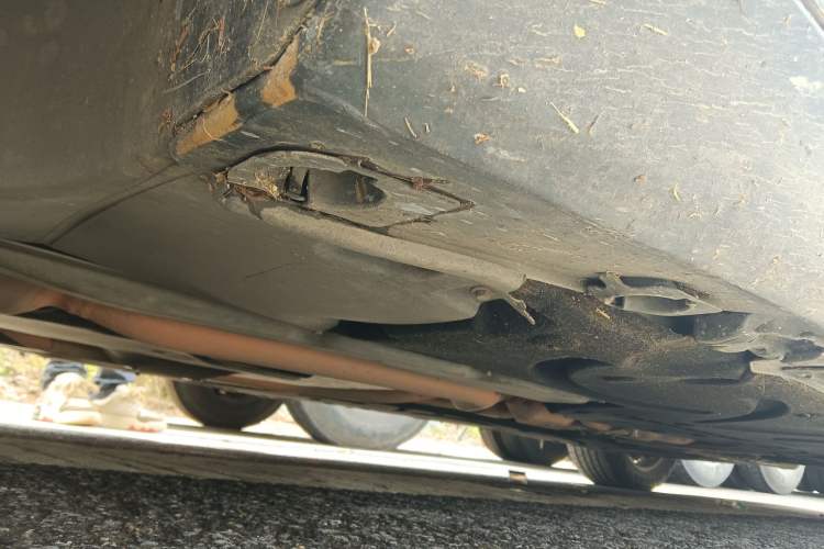 Used Mercedes-Benz S-Class 2012 S 300 L Business-Class Grand Edition Chassis Front Left