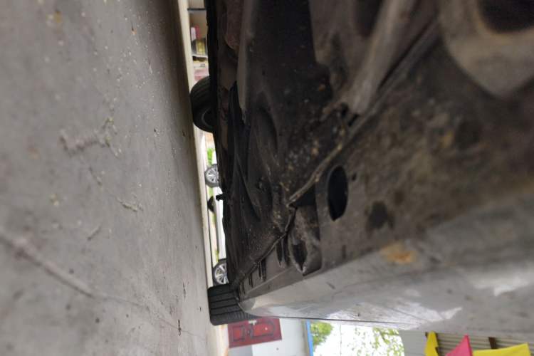 Used Mercedes-Benz S-Class 2012 S 300 L Business-Class Grand Edition Chassis Front Left