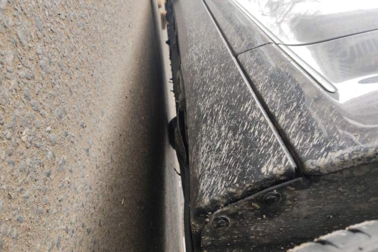 Used Mercedes-Benz S-Class 2012 S 300 L Business-Class Grand Edition Chassis Front Right