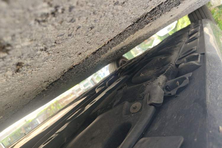 Used Mercedes-Benz S-Class 2012 S 350 L 4MATIC Grand Edition Chassis Front Right