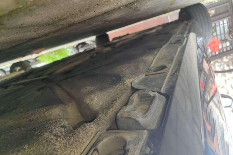 Used Mercedes-Benz S-Class 2012 S 350 L 4MATIC Grand Edition Chassis Rear Left