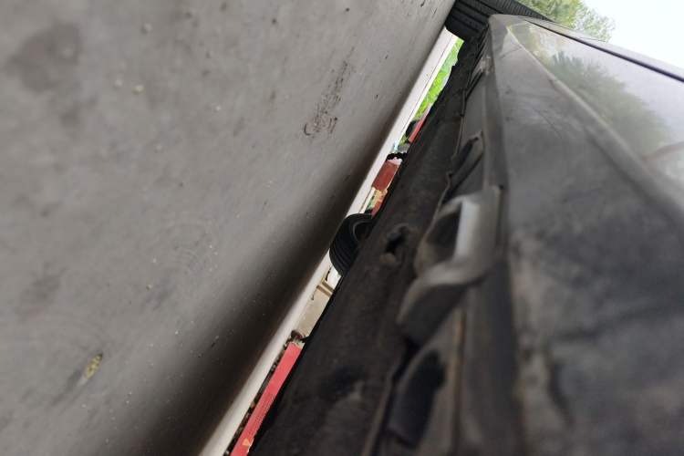 Used Mercedes-Benz S-Class 2012 S 300 L Business-Class Grand Edition Chassis Rear Left