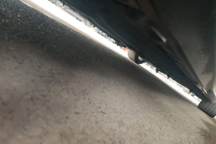 Used Mercedes-Benz S-Class 2012 S 350 L 4MATIC Grand Edition Chassis Rear Right