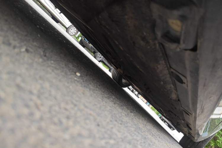 Used Mercedes-Benz S-Class 2012 S 300 L Business-Class Grand Edition Chassis Rear Right